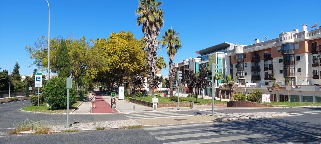 Апартаменти Enjoy Lisbon Cascais Sintra 1200 Metres To Metro Blue Line Sintra Rail Line Free Parking Амадора Екстер'єр фото